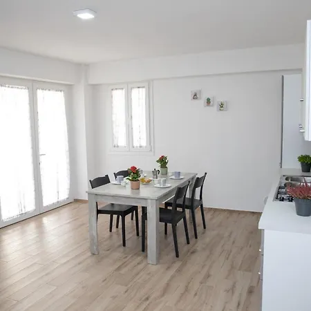 Casa Malaga Apartment *